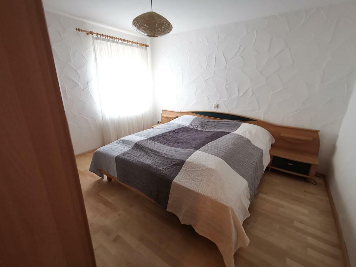Ferienwohnung Jasmin & Alex Muhlhausen-Ehingen Luaran gambar