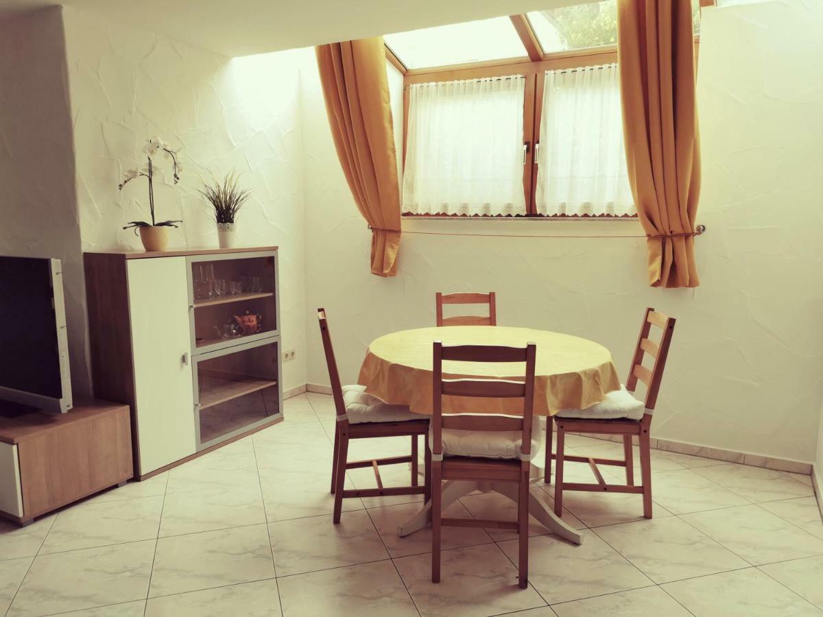 Ferienwohnung Jasmin & Alex Muhlhausen-Ehingen Luaran gambar